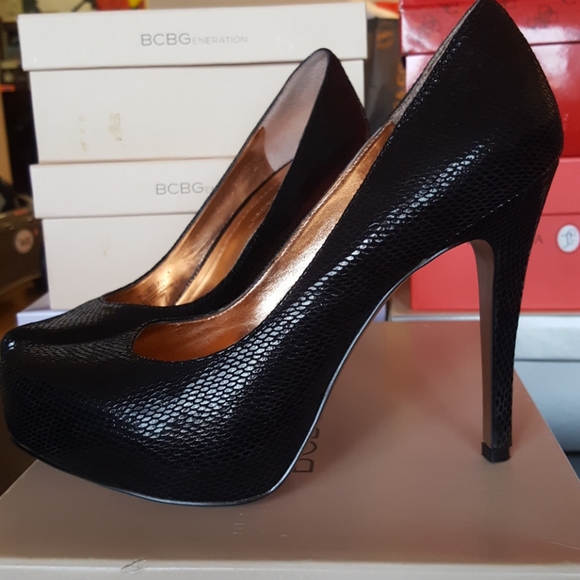 Black Snake like leather high heels - Picture 3 of 3